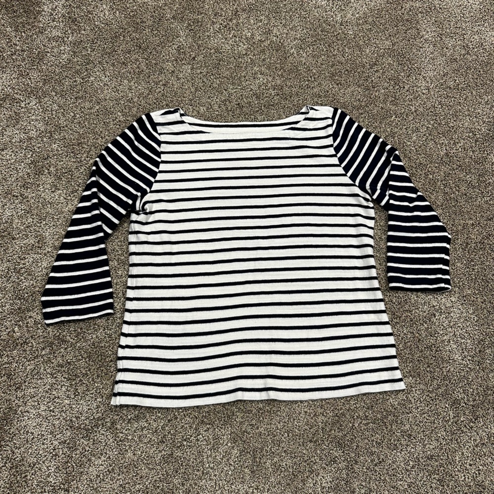 Women’s boat neck striped top